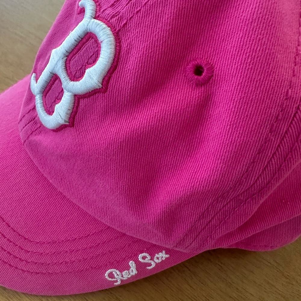 47 Women’s Pink Boston Red Sox Baseball Cap - Picture 2 of 8